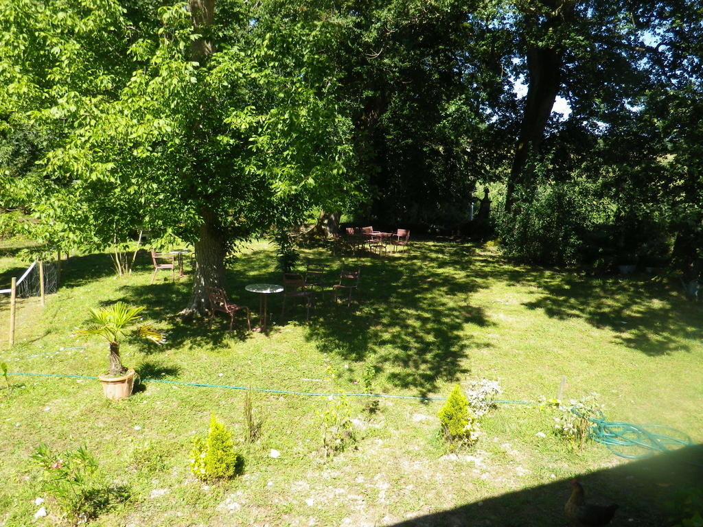 Chambres Et Table D'Hotes Manoir Capcazal De Pachiou Mimbaste Bagian luar foto